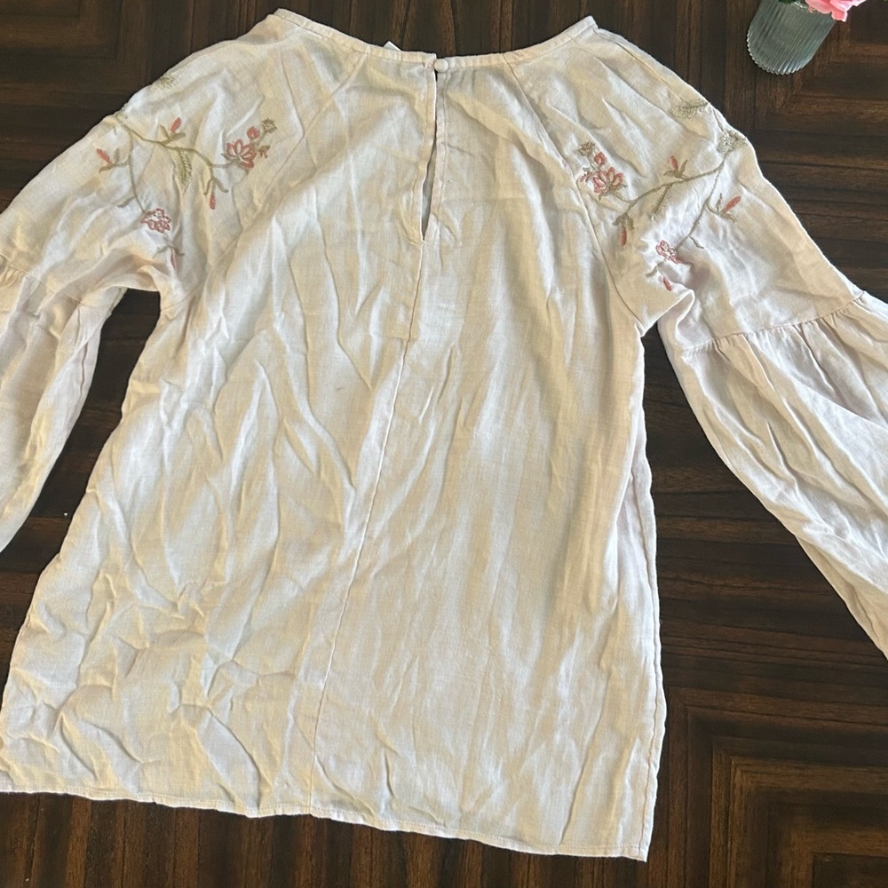 LC Lauren Conrad White Blouse with Pink Floral Embroidery